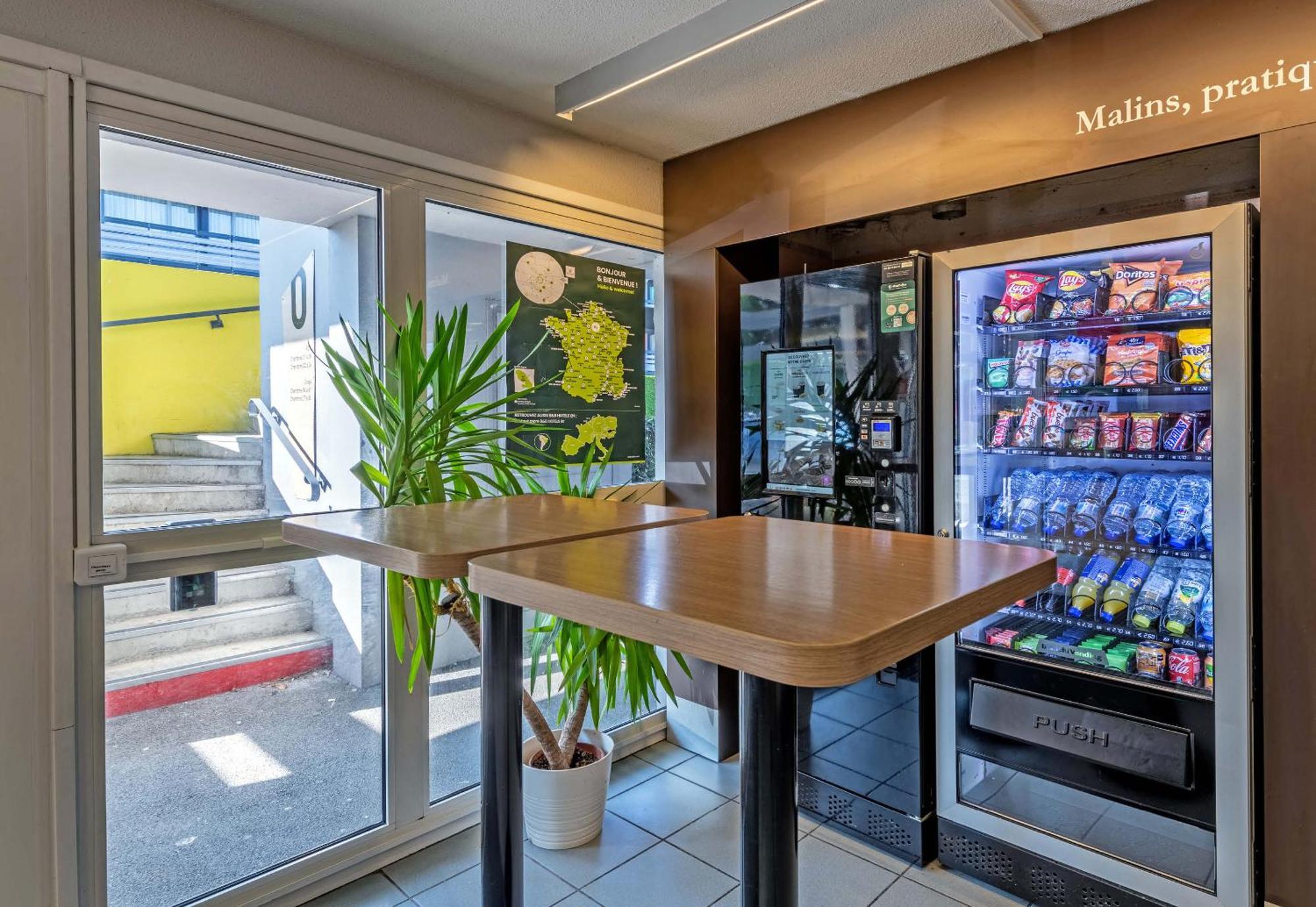 B&B Hotel Morlaix Saint-Martin-des-Champs  외부 사진