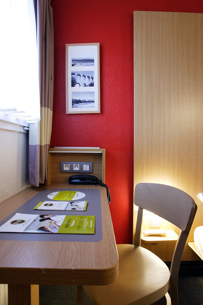 B&B Hotel Morlaix Saint-Martin-des-Champs  외부 사진