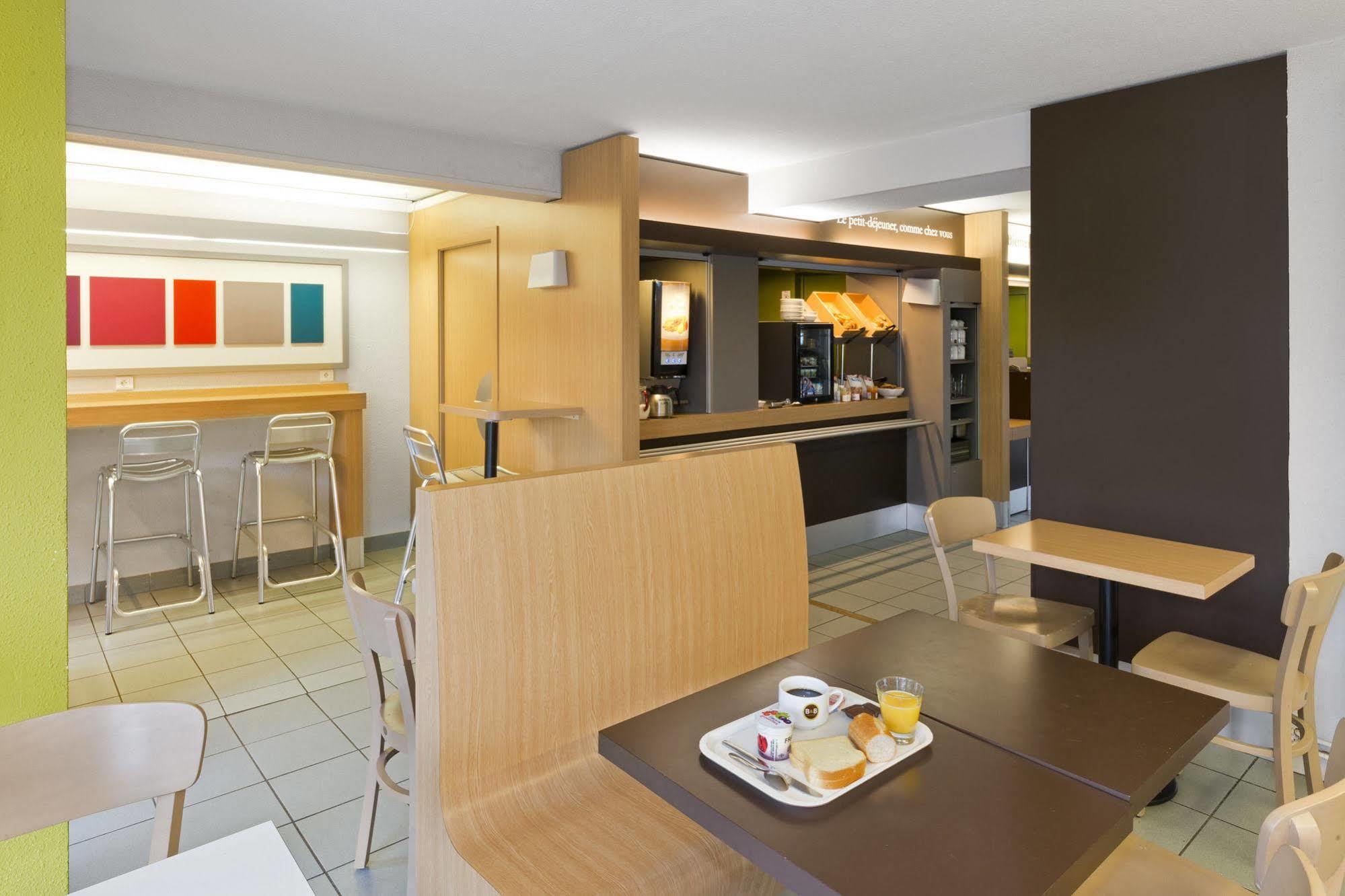B&B Hotel Morlaix Saint-Martin-des-Champs  외부 사진